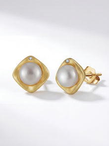 Golden Embrace Stud Earrings