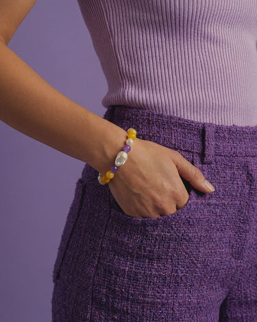 Tide & Stone Jade Baroque Pearl Gold Bracelet - PRASINOUS, in close-up, showing the material and detail